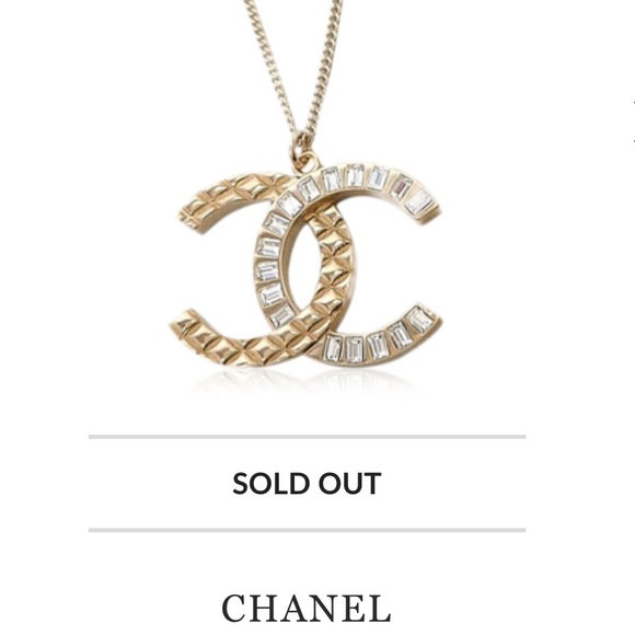 Chanel cocomark rhinestone necklace - Picture 4 of 8